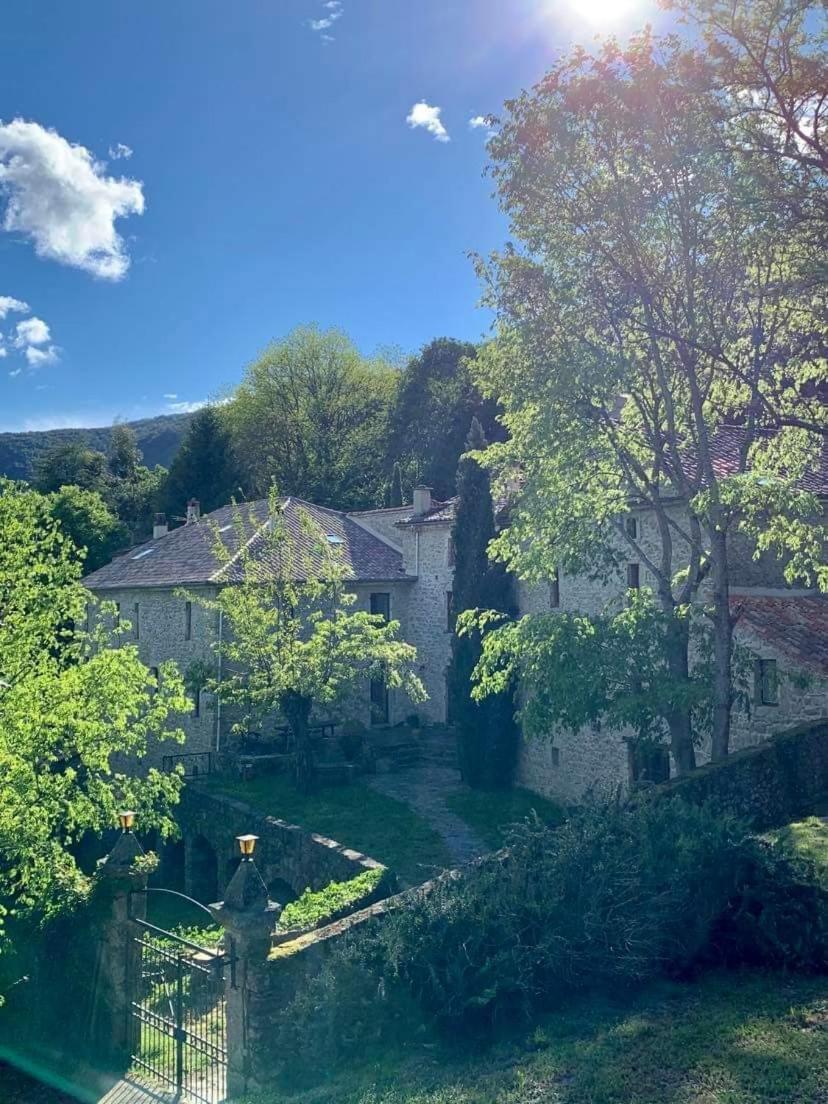 Gîte Pommier au Château des Pauses Saint-André-de-Majencoules Exterior foto
